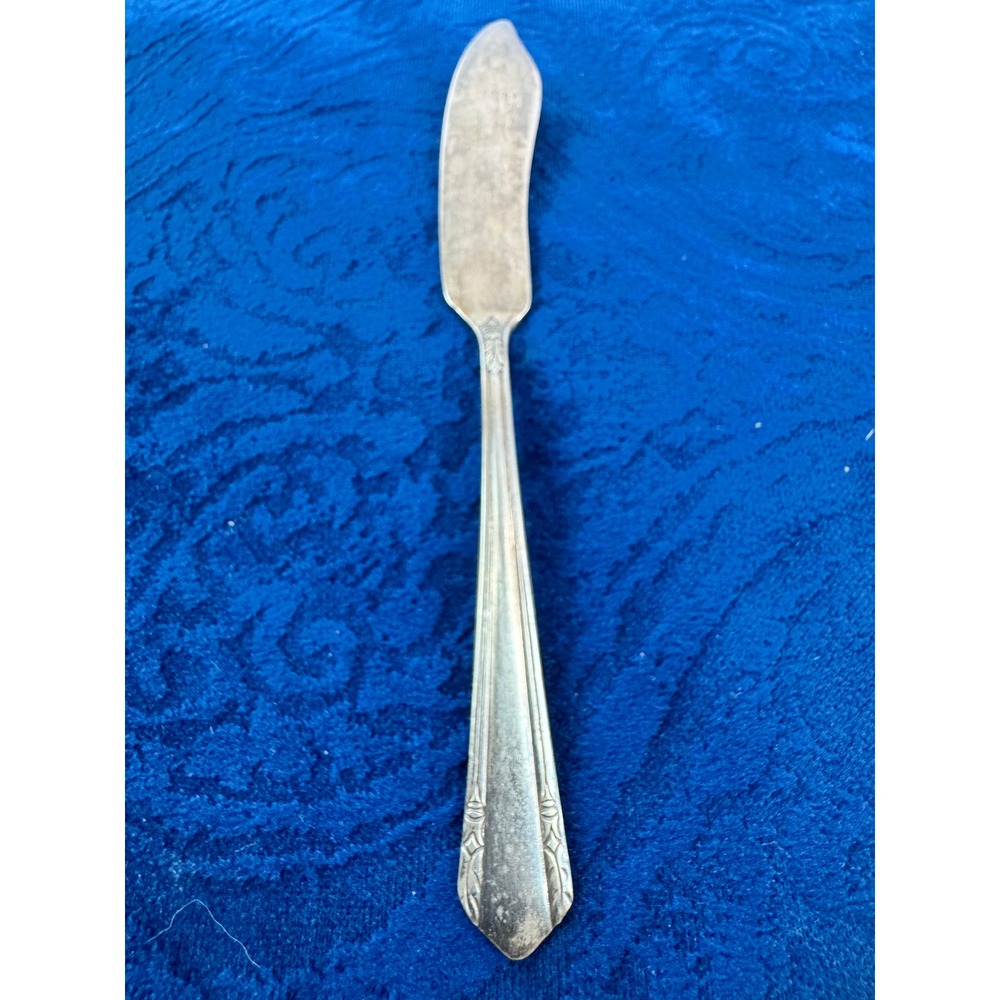 Wm A Rogers Oneida Silverplate Butter Spreader 1937 Surf Club Pattern A1 Plus